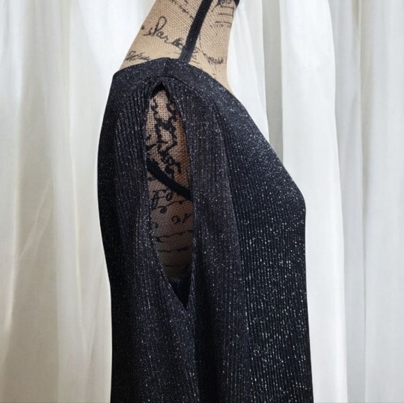 R&M Richards - Picture 4 of 7